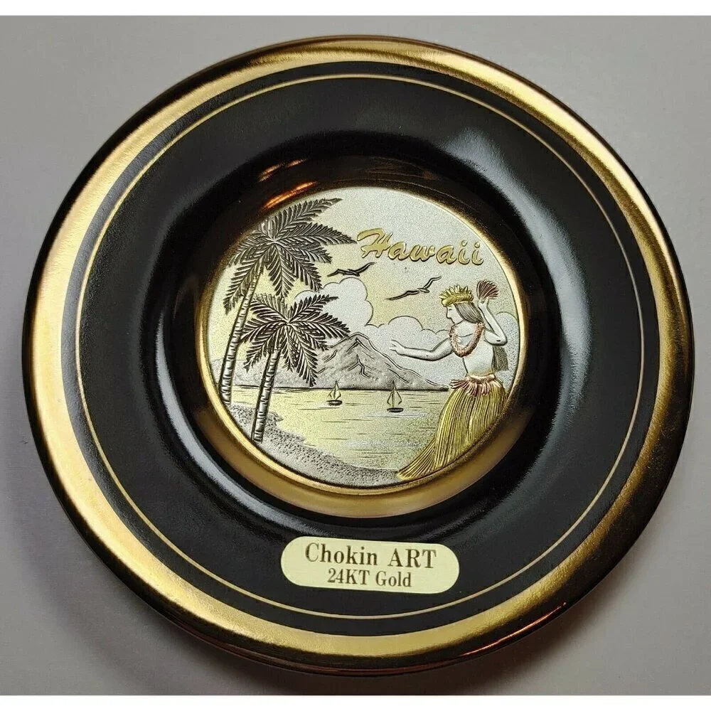 Chokin Hawaii Art Etched 24 KT Black Gold Rim Art And Deco Ornamental Plate VTG